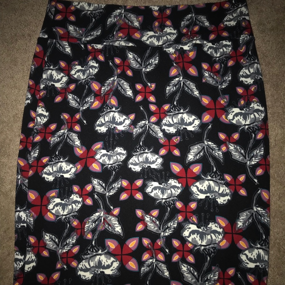 LuLaRoe Cassie Skirt